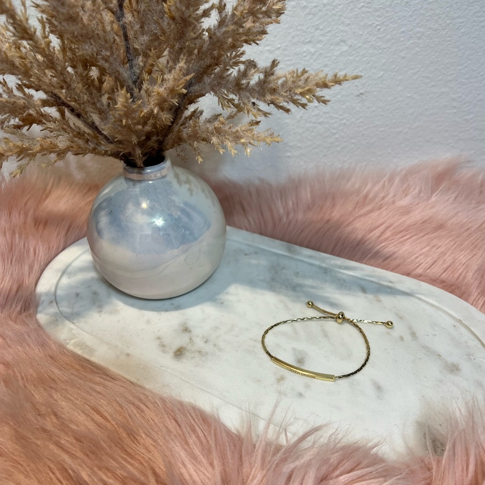 Gold bracelet